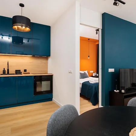 Colorful Cracovia Apartments - By Upstairs Exterior photo